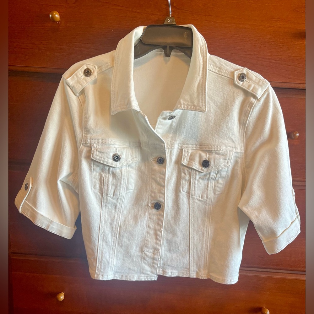 NWOT White Cropped Denim Jacket, Size L
